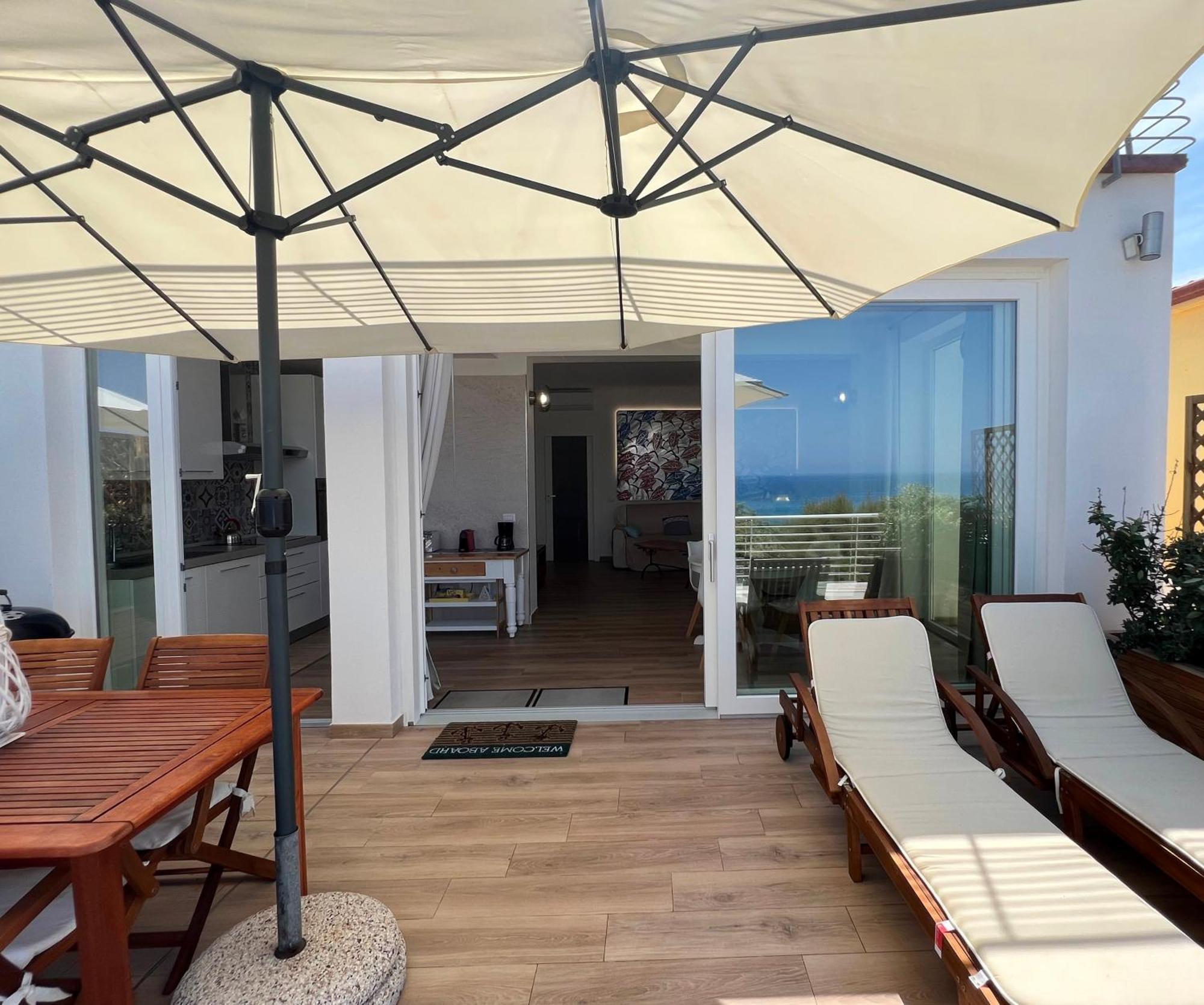 Alba Stupendo Appartamento In Villa Fronte Mare - Golfo Dell'Asinara - Internet Free Valledoria  Dış mekan fotoğraf