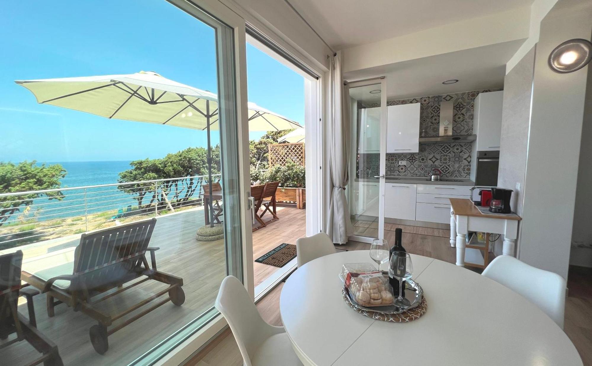 Alba Stupendo Appartamento In Villa Fronte Mare - Golfo Dell'Asinara - Internet Free Valledoria  Dış mekan fotoğraf